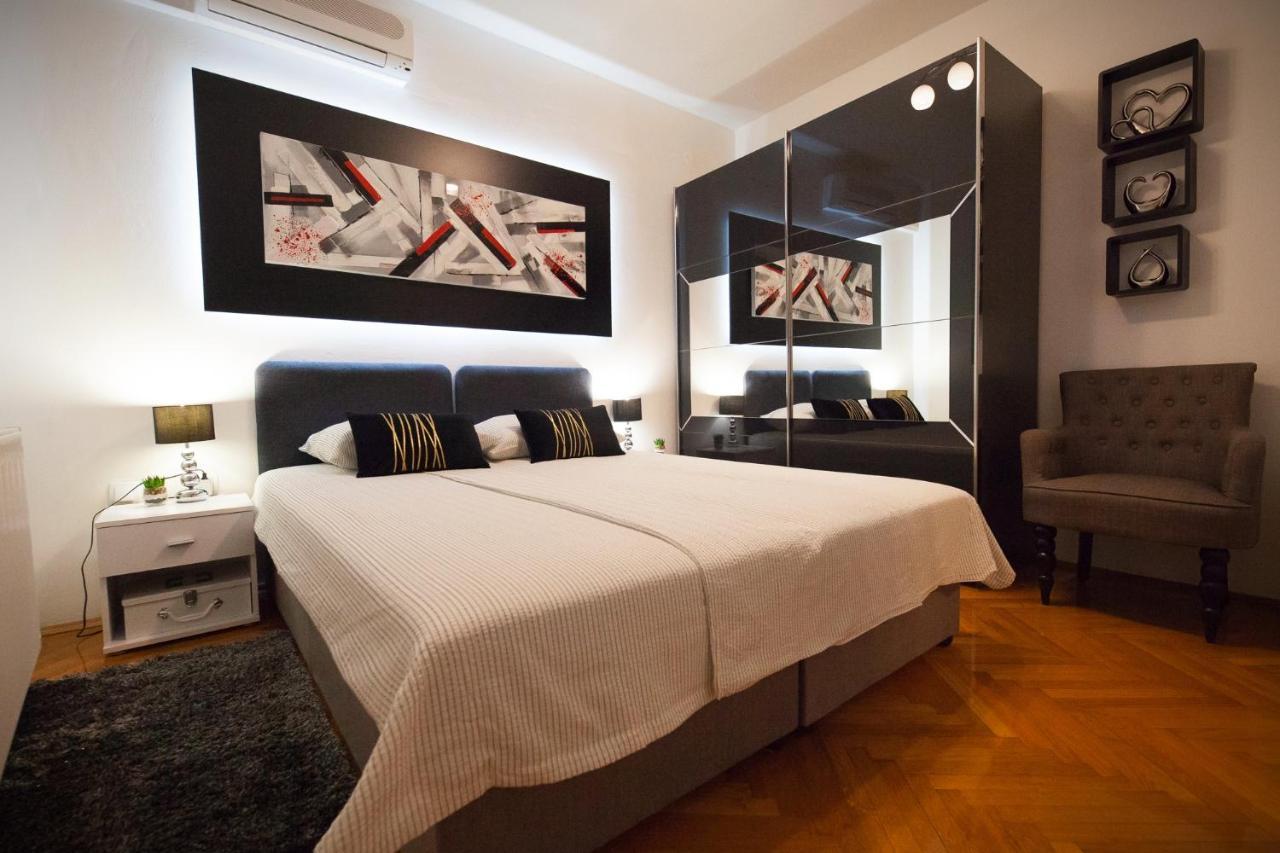 Apartman Aurelius - Private Parking Osijek Eksteriør bilde